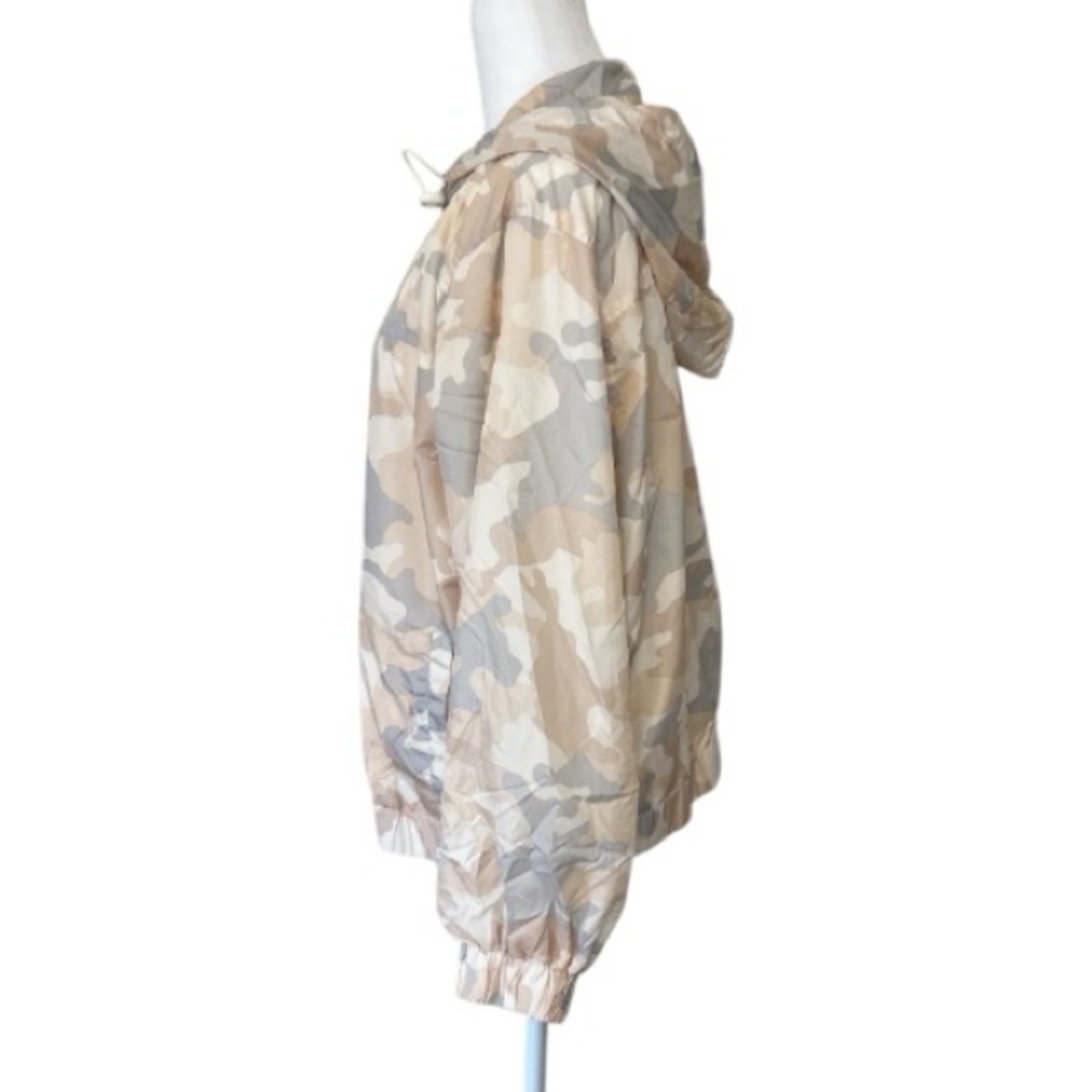 Olive & Oak Camo Hooded Windbreaker Jacket Women’s Size Large - Picture 4 of 6